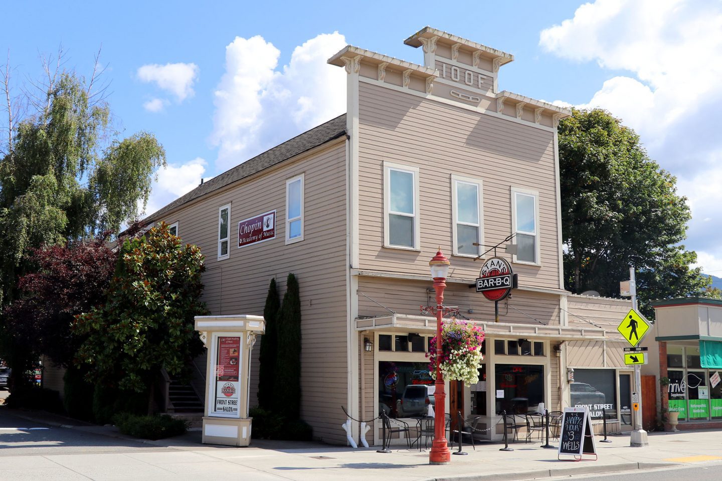 HistoryLink Tours — Independent Order of Odd Fellows Hall