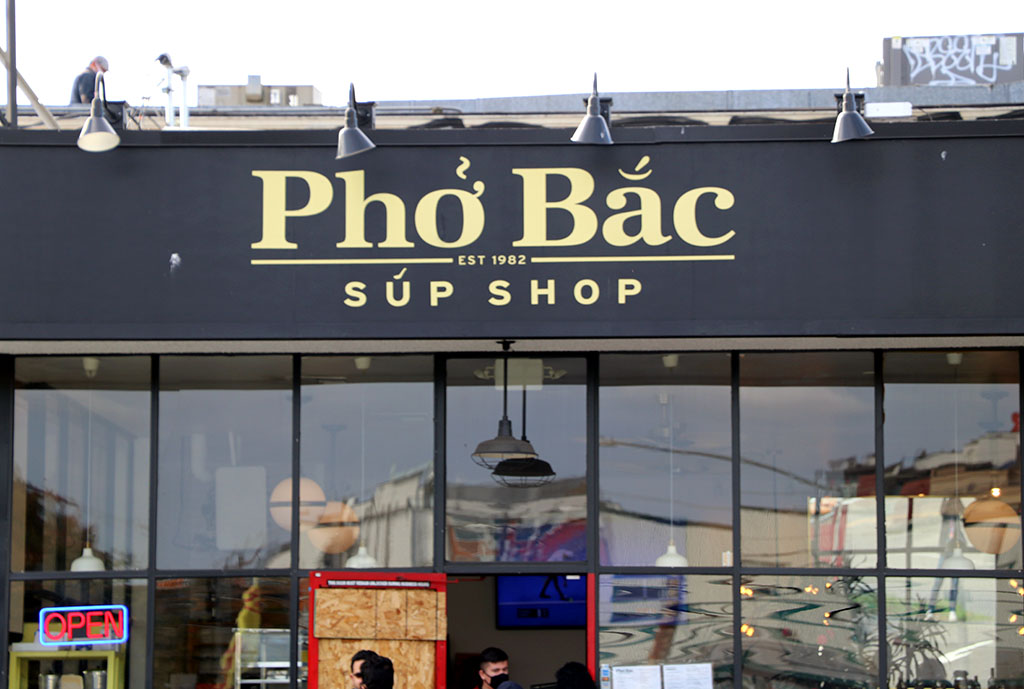 historylink-tours-pho-bac-restaurant