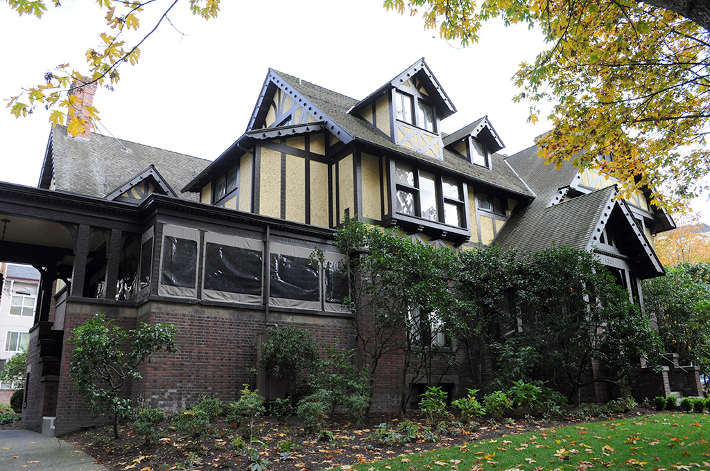 seattle mansion tours